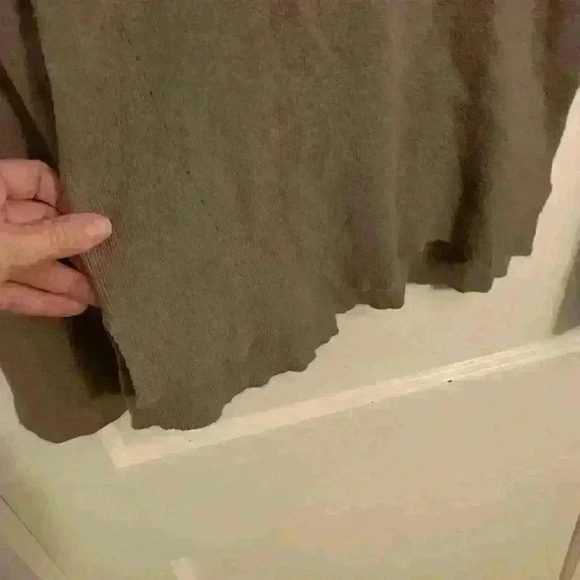 EVIDNT tan bell sleeve ruffle mock neck sweater, Women’s Size Small - Picture 6 of 8